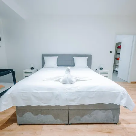 Grand Rez De Jardin *