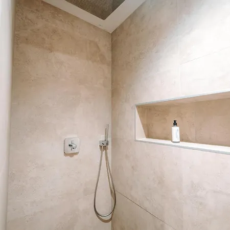 Grand Rez De Jardin *