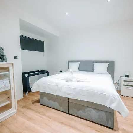 Grand Rez De Jardin Lejlighed Guebwiller