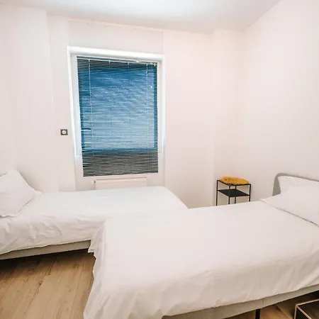 Grand Rez De Jardin Apartamento